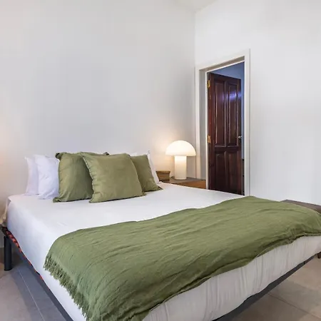 Retreat Residences 3 By Lovelystay Sintra