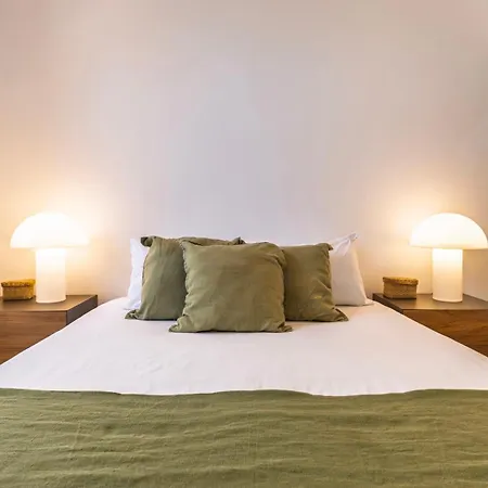 Retreat Residences 3 By Lovelystay *