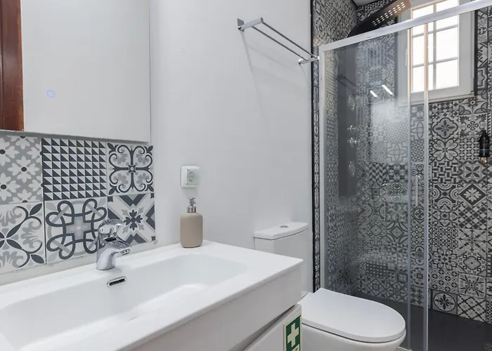 Retreat Residences 3 By Lovelystay * 辛特拉